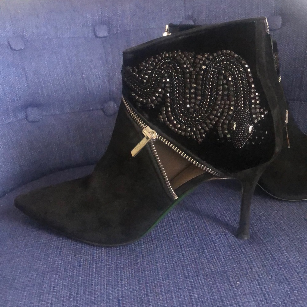 Donald J Pliner stiletto boots suede 🔥